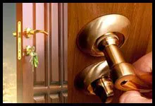 Golden Locksmith Services Moreno Valley, CA 951-382-0970 logo-image - abt-res-01